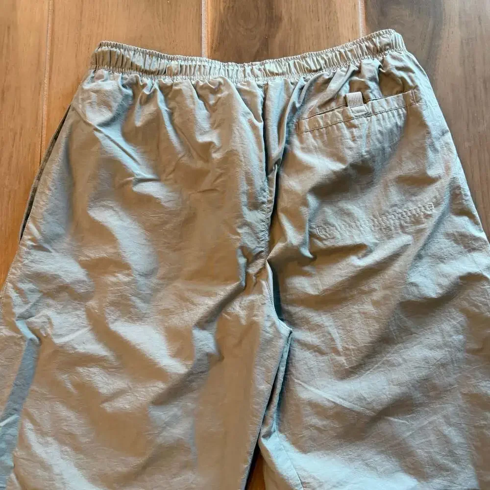 Vintage Y2K Nike Nylon Gorpcore Hiking Track Pants Men’s Large